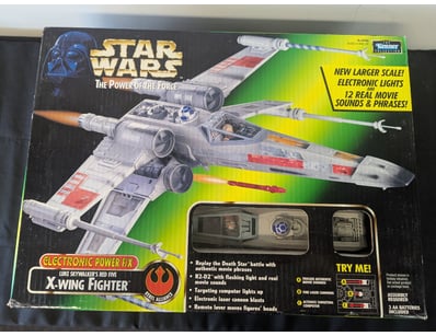 **UNRESERVED** COOKIE'S LIFETIME COLLECTION OF ... - Lot 222