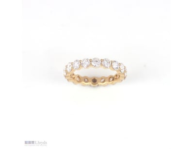 3.12 CT ROUND DIAMOND FULL ETERNITY BAND IN 18KT Y...