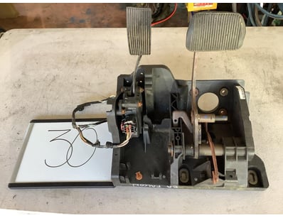 Car Parts & Accessories (A986) - Lot 30