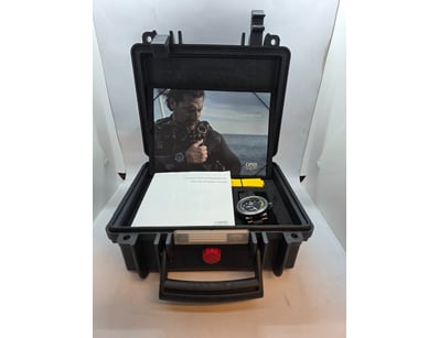 ORIS  AQUIS DEPTH GAUGE      

CASE DESCRIPTION: S...
