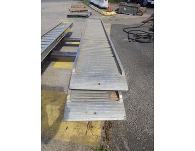 BRISBANE Earthmoving Hire Company Business Closu... - Lot 53