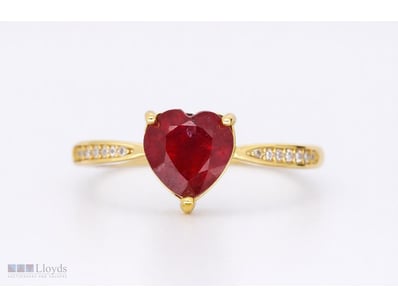 NATURAL BURMESE RUBY RING ON 925 SILVER - WITH CER...