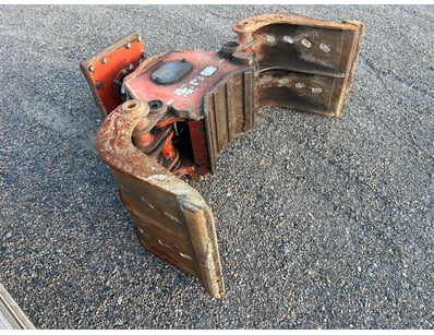 Trucks, Machinery & Industrial Surplus (ON4493) - Lot 11