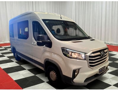 <b>2022 LDV Deliver 9 - White - 27,128km - Turbo D...
