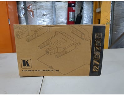 Kramer Electronics VP-419XL video processor/scaler...