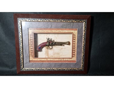 

UNKNOWN

Plastic, Mounted On Archival-Qualit...