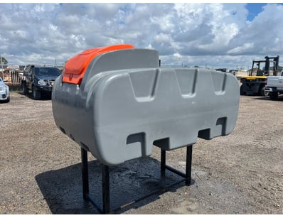 MACKAY UNUSED Machinery, Containers & Generators - Lot 16