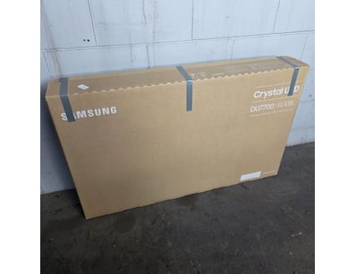 Samsung Crystal UHD DU7700 43-inch Smart Televisio...