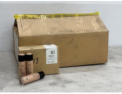 Beauty & Cosmetic Supplies - Liquidation (A1007) - Lot 137