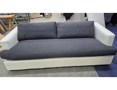 House & Homewares (A91000) - Lot 1752