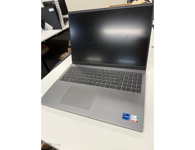 Dell Vostro 14 (P117F) laptop featuring Intel Core...