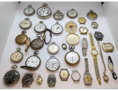 Affordable Watch Market (A996) - Lot 7012