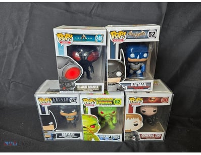 FUNKO POP HEROES VINYL FIGURE COLLECTION - BATMAN,...