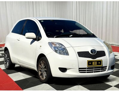 <b>2006 Toyota Yaris NCP90R YR Hatch - White - 295...