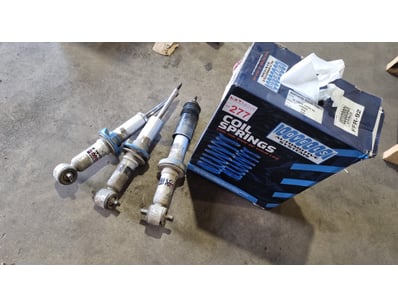 MOSTLY UNRESERVED 4x4 WORKSHOP BUSINESS CLOSURE... - Lot 277