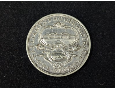 1927 AUSTRALIAN 8 PEARL PARLIAMENT HOUSE FLORIN
...