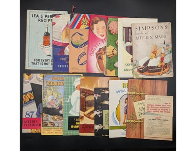 SIXTEEN 1930-1940S VINTAGE RECIPE PAMPHLETS

Con...