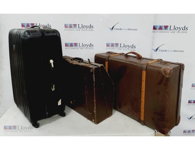 ASSORTED VINTAGE SUITCASES

Condition: Good - Refe...