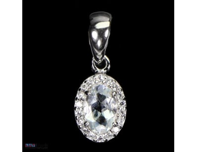 NATURAL AQUAMARINE PENDANT.     

Natural Aquamari...