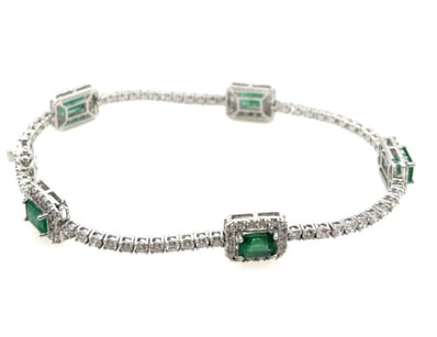 Prestige Jewellery (A979) - Lot 4906