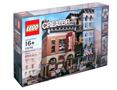 **UNRESERVED** LIFETIME COLLECTION OF LEGO PART... - Lot 437