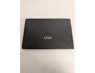 UNRESERVED Airport - Lost Property Part 2 (A984) - Lot 80