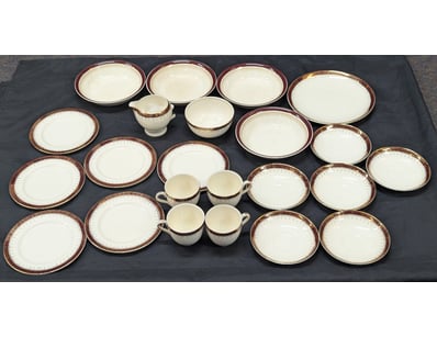 The Curio Collection (A983) - Lot 1111