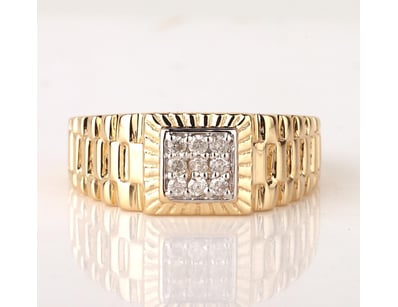 Thrift Shop (A978) - Lot 994