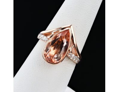 Iconic Elegance - High End Lux Jewellery - Lot 36