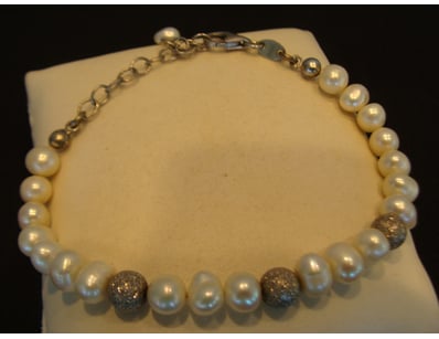 Affordable Jewellery Market (A987) - Lot 4800