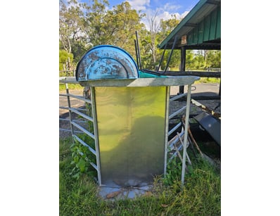 Oil Barrel w/ Castrol Livery, filled with parts, p...