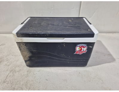 Sport, Leisure & Lifestyle (A1004) - Lot 380