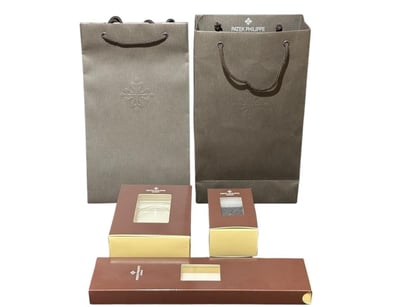 Designer Vault (A978) - Lot 551