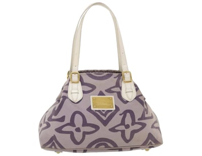 Designer Vault (A1004) - Lot 25