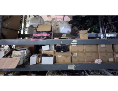 Comprehensive LED lighting inventory lot comprisin...
