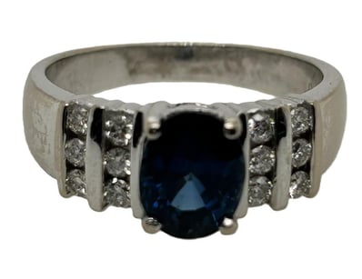 Luxury Pawnbroker Christmas Sale PART 1 (A984) - Lot 506