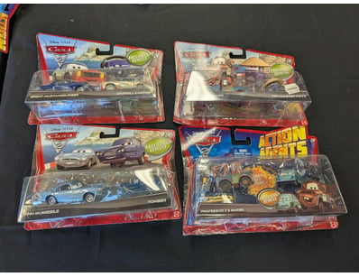 DISNEY, PIXAR CARS 2

1X Brent Mustangburger & D...