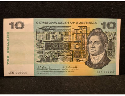 COMMONWEALTH OF AUSTRALIA 1967 TEN DOLLARS BANKNOT...