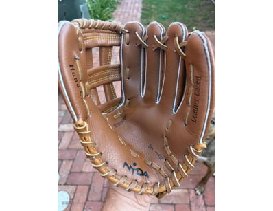 NYDA Leather Baseball Glove.