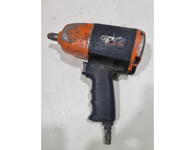 UNRESERVED Logistics Company Workshop Clearance - Lot 23