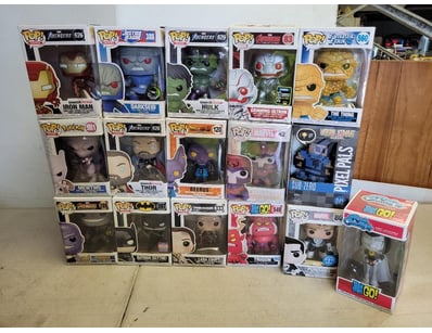 The Curio Collection (A985) - Lot 1031