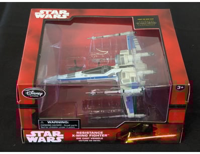 **UNRESERVED** LIFETIME COLLECTION OF LEGO PART... - Lot 815