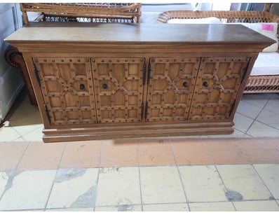 Van thief studded console, weathered Walnut finish...