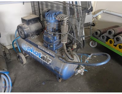 Pilot Air K17SD Air Compressor 

Make: Pilot Air
M...