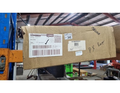 MOSTLY UNRESERVED 4x4 WORKSHOP BUSINESS CLOSURE... - Lot 245