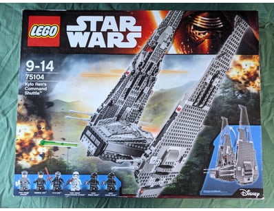 **UNRESERVED** LIFETIME COLLECTION OF LEGO PART... - Lot 311