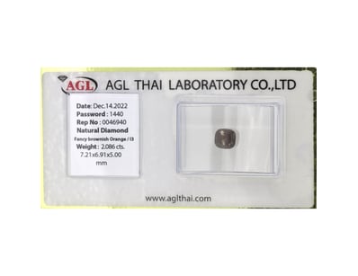Certified & Fancy Coloured Diamond Clearance  (... - Lot 769