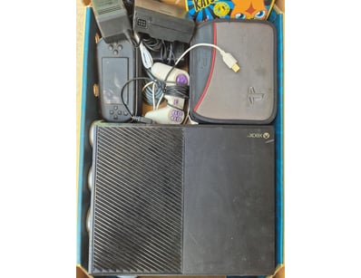 UNRESERVED Gaming Consoles (A989) - Lot 101