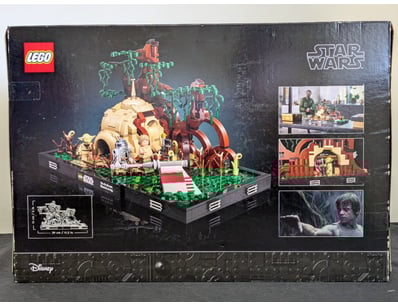 **UNRESERVED** COOKIE'S LIFETIME COLLECTION OF ... - Lot 570