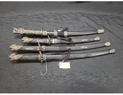 Antiques, Vintage & Interior Treasures (A1005) - Lot 812